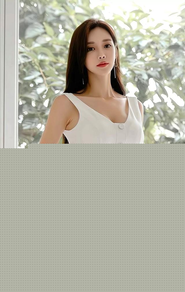 韓國(guó)第一網(wǎng)紅孫允珠福利寫真