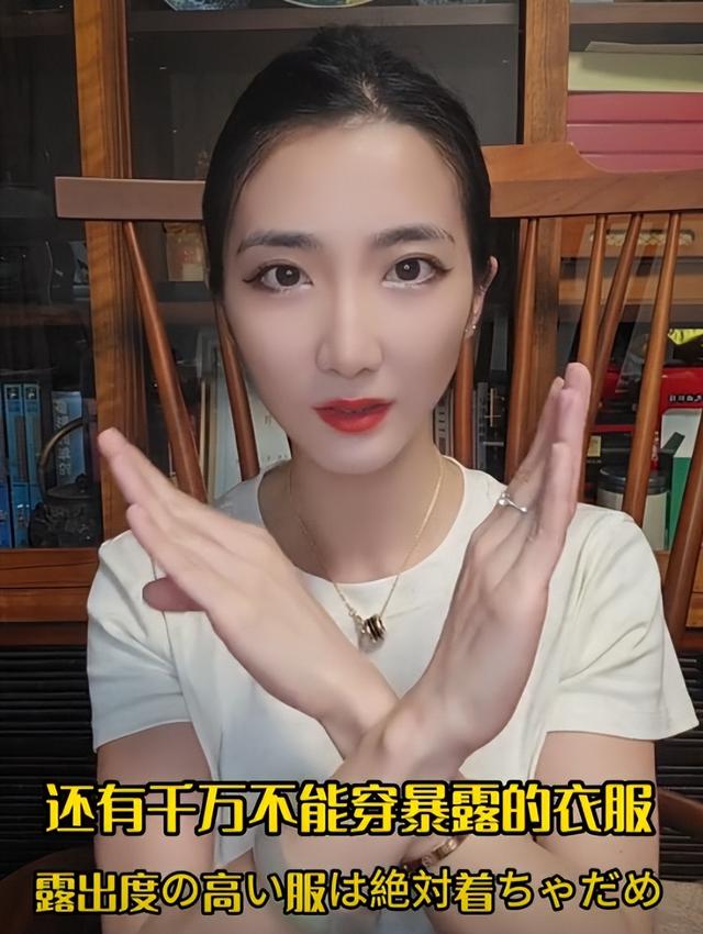 印度是空姐的噩夢(mèng)？在飛機(jī)廁所洗手臺(tái)上拉屎，一出機(jī)場(chǎng)臭味撲鼻