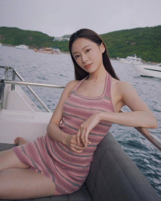TVB新晉性感女神自曝拍泳裝戲上圍不慎走光，監(jiān)制急忙刪片重拍