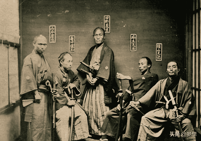 日軍日記：在徐州建立了慰安所，不聽話的女人就割掉其乳房!