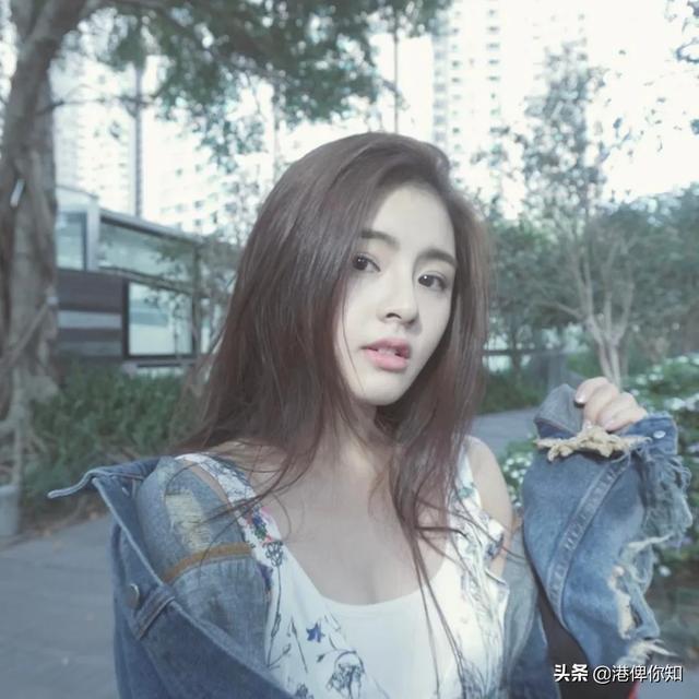 “翻版張柏芝”半粿激咀周柏豪，行清純路線洗底如今內(nèi)地走紅
