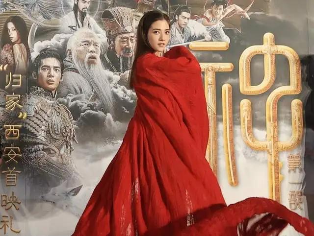 《封神》蘇妲己斷崖式衰老？混血美女娜然昔日性感妖艷