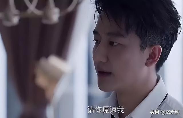 牛角胸罩，誘惑式舔刀尖，這些顛覆三觀的鏡頭，看完讓人一言難盡
