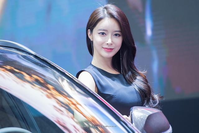 韓國車展美女車模高清圖片 清純亮麗可愛
