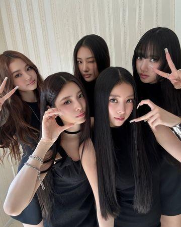 最美童星「小Jennie」16歲了！　連身短裙秀大長腿獲贊：迪士尼公主