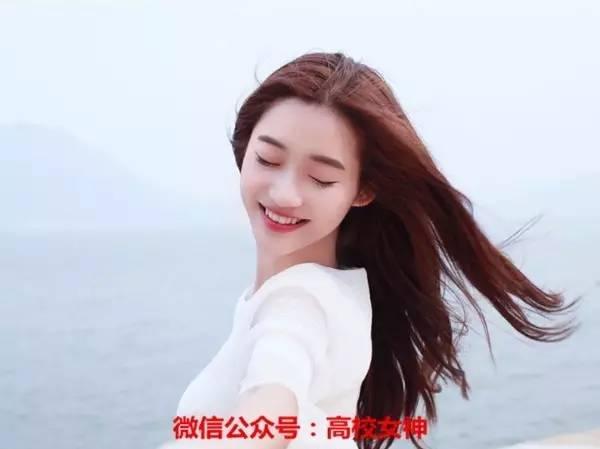 星海學(xué)院女神何燁彌，集顏值與氣質(zhì)于一身，簡直完美！