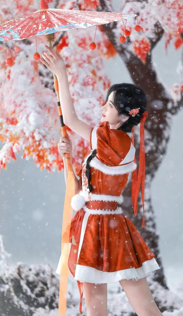 她不叫四千年，她叫鞠婧祎