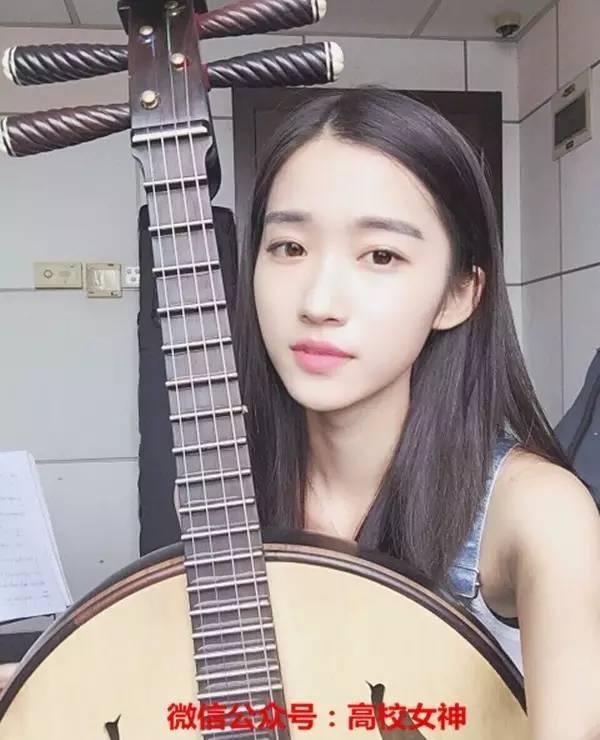 星海學(xué)院女神何燁彌，集顏值與氣質(zhì)于一身，簡直完美！