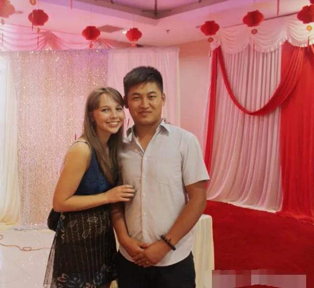從東莞看俄羅斯美女：是經(jīng)濟(jì)機(jī)會(huì)還是文化交流？讓我們一起探索！