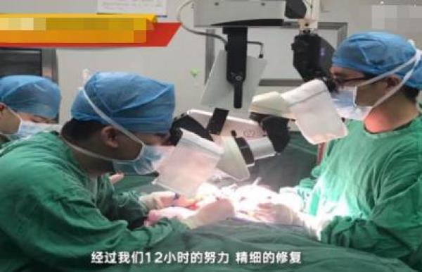 18歲男孩用剪刀自宮，生殖器被剪成四段，醫(yī)生：以后只能蹲著小便