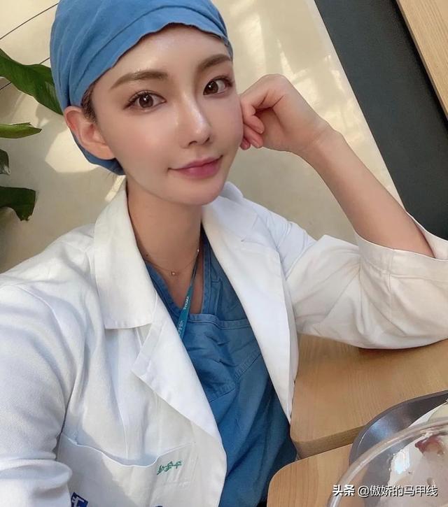 “美女護(hù)士小姐姐”褪去制服…這樣的身材你打幾分？