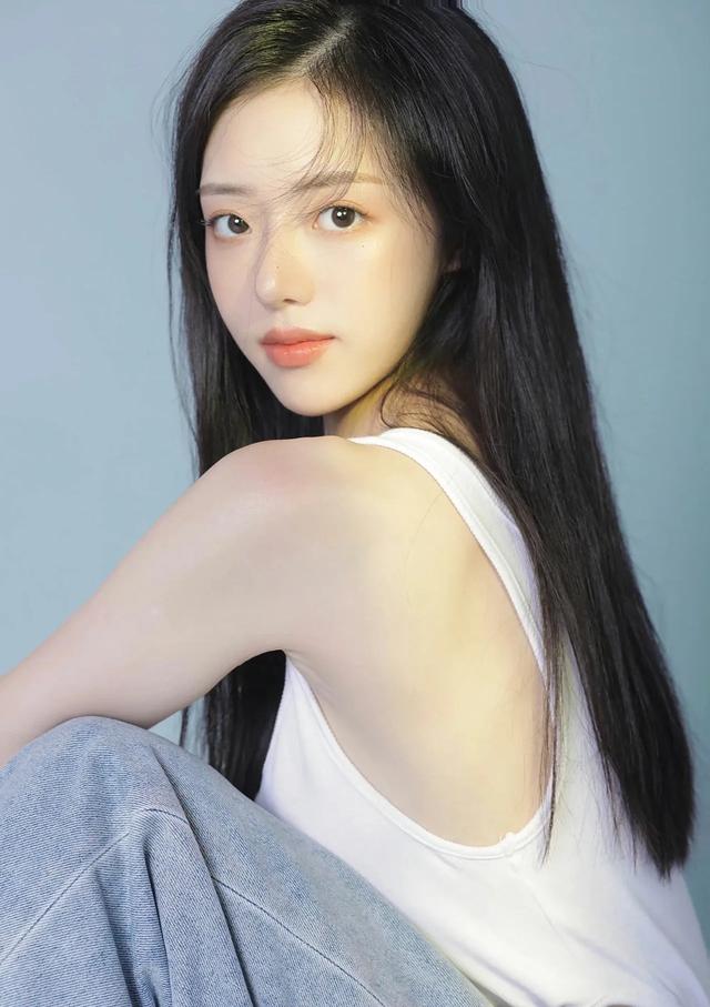 美女寫真；純凈，清新淡雅