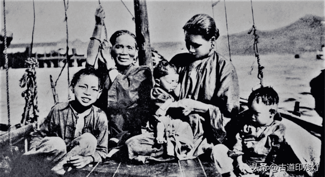 日軍獸行： 當(dāng)著男人的面玷污了女兒，臨走還殘忍割下妻子乳房