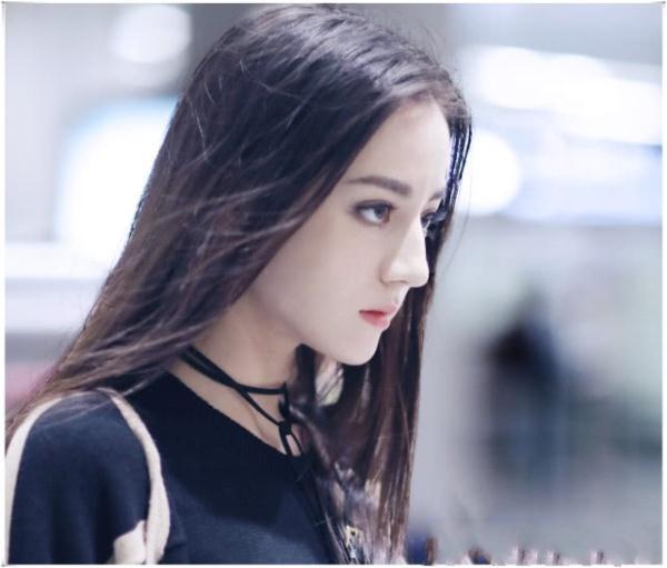 熱巴的鼻子，娜扎的嘴，佟麗婭的眼睛，“合成”之后卻撞臉?biāo)? onerror=