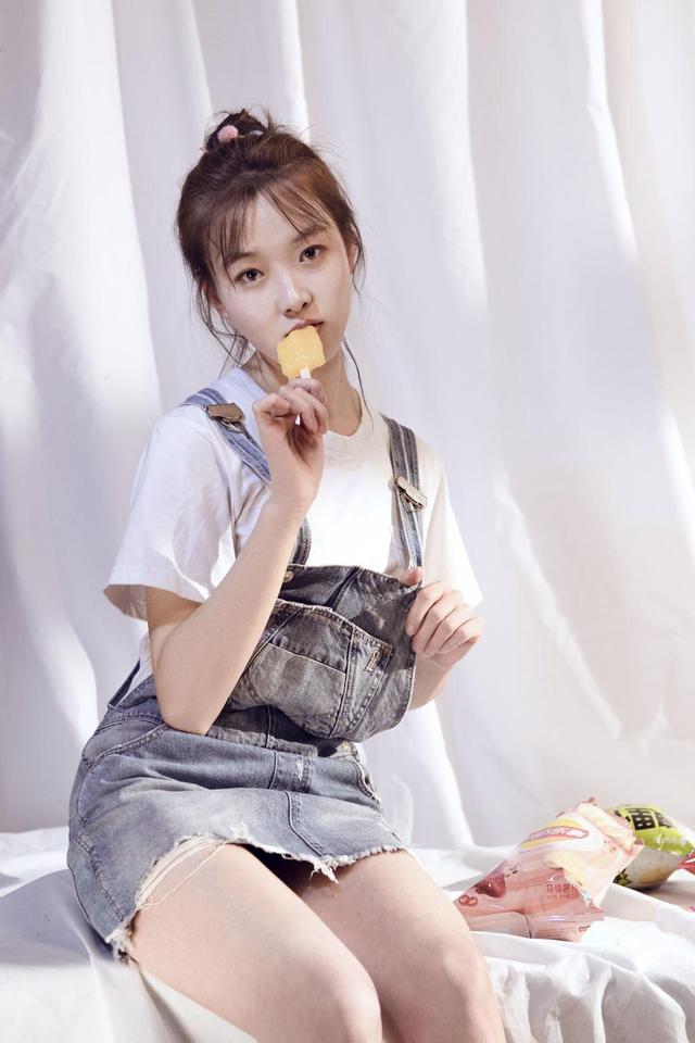 清純美女寫真
