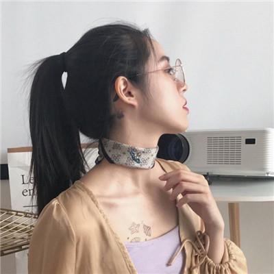 氣質(zhì)長發(fā)性感美女頭像傷感
