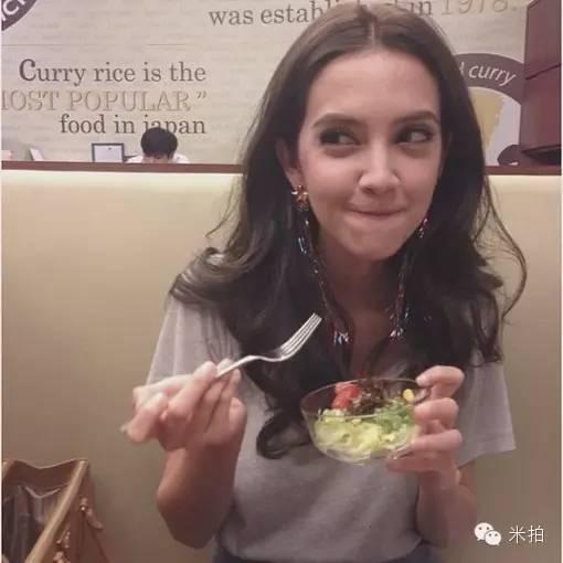養(yǎng)眼丨Sara，未婚先孕又怎樣！也能活出大寫的漂亮！