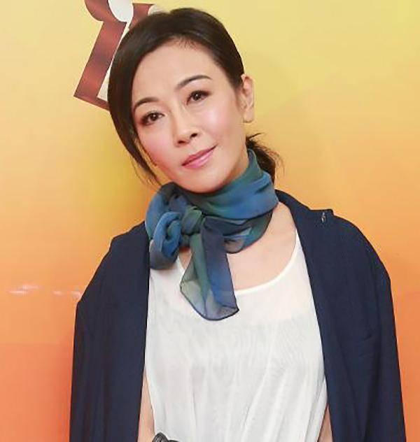 “短發(fā)女神”袁潔瑩的香艷情史，和她的出道經(jīng)歷