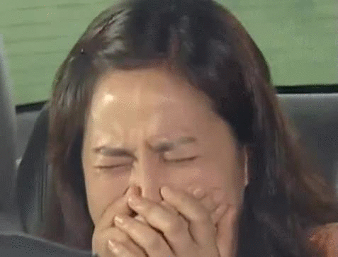 辣眼睛！女子電梯門前掀裙拉大便，監(jiān)控錄像被曝光，網(wǎng)友集體沉默
