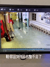 周冬雨脫了！上半身全裸“手也不遮”，破尺度大片引熱議