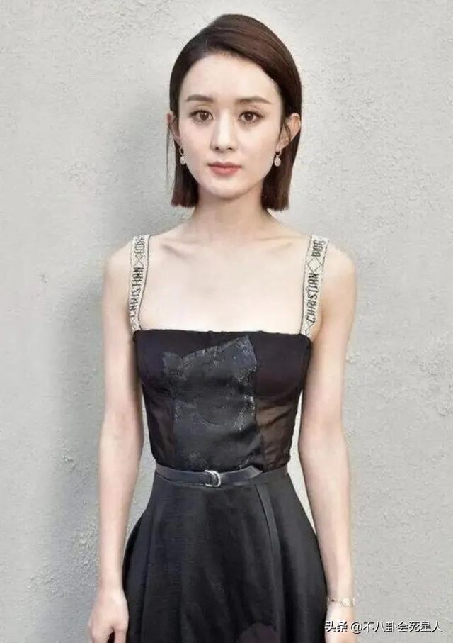趙麗穎的副乳，楊冪的扁屁股，鞠婧祎的腿，女明星的身材也很真實