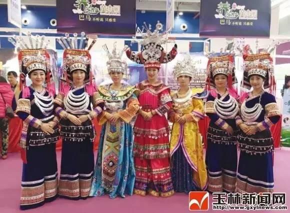 這位玉林女神要火了，不僅有人寫(xiě)詩(shī)作畫(huà)贊美她，還有人專(zhuān)門(mén)編了一出舞臺(tái)劇