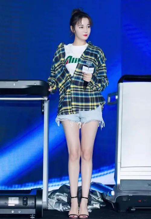 長著一張“長臉”也好看的5位女星，個個仙氣飄飄，你最喜歡誰？