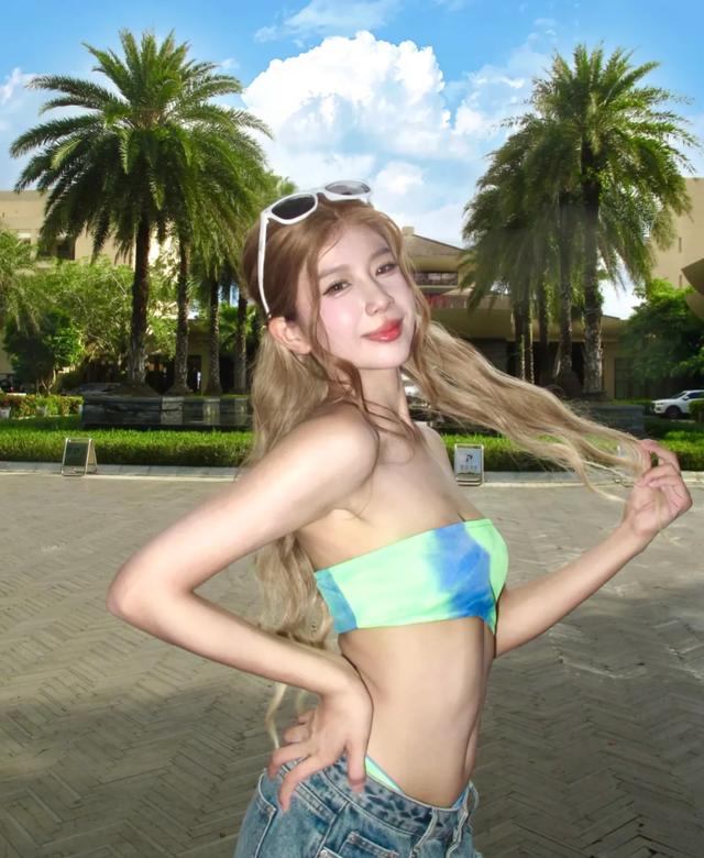 美女性感泳裝：天使面孔，魔鬼身材，驚艷全場！