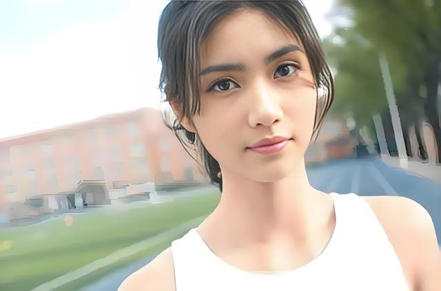 田徑女神夏思凝穿半透明蕾絲衣裙露性感曲線，網(wǎng)友噴：尺度過大