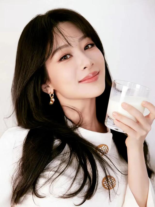 北京美女明星:顏值與才華共璀璨
