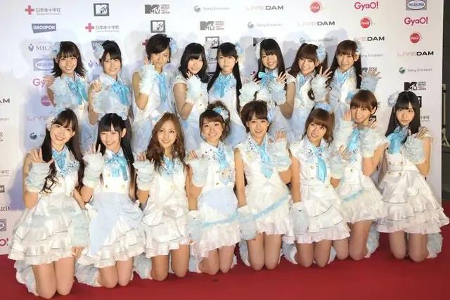 16歲日本女高中生為追星淪為站街女，月入70萬全獻(xiàn)給地下男偶像！
