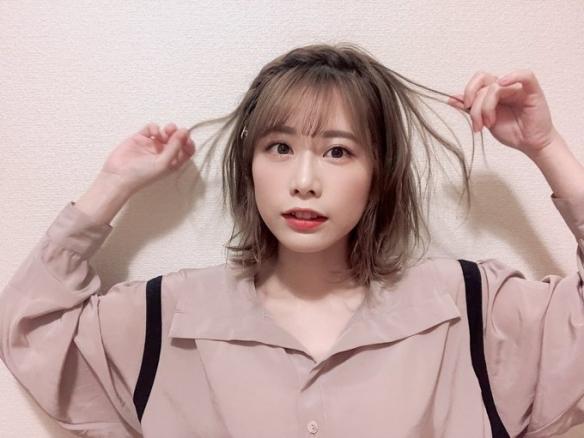 豐滿車燈奪人眼球！日本正妹偶像 奧津マリリ 美照賞