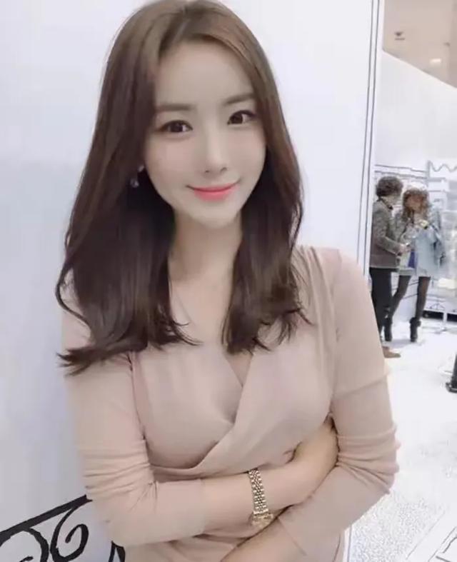 為藝術(shù)獻身！韓國頂級美女韓世雅的兩部大尺度電影，這誰頂?shù)米。? onerror=