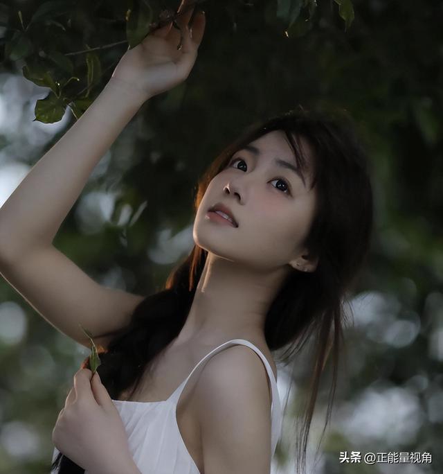 校園尤物！蘇州科技大學校花膚白貌美，這才是黃金身材的真女神