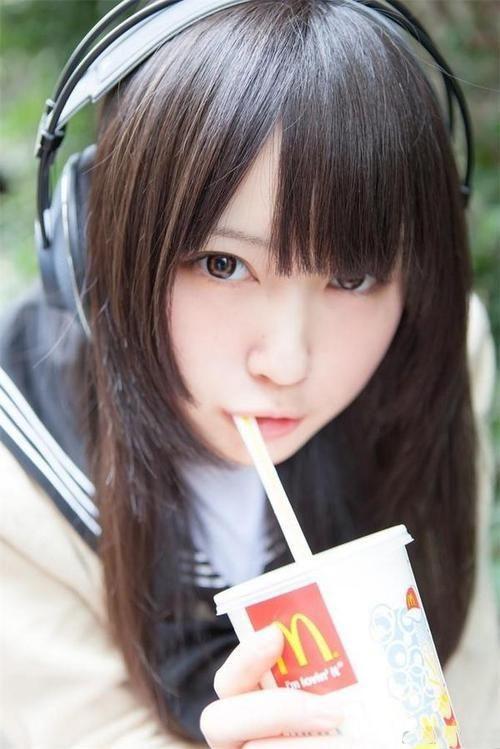 日本第一coser！“可以用我的照片擼，但別幻想能泡到我”