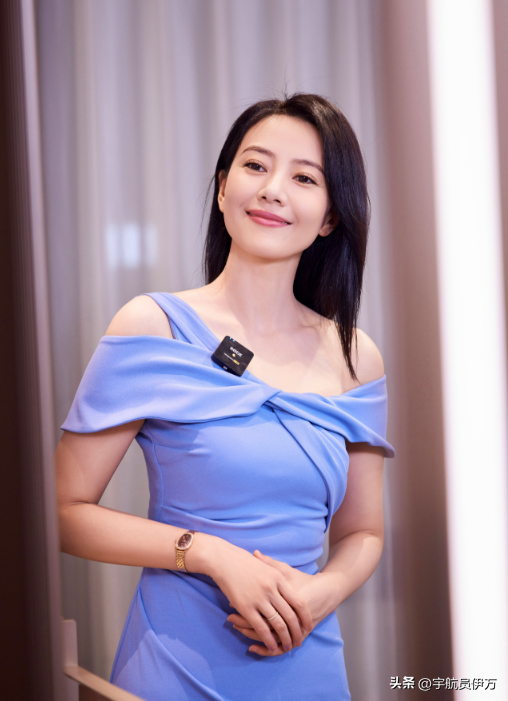 明明長得風(fēng)情萬種，卻演土掉渣的“丑女”，這5位女星誰更辣眼睛