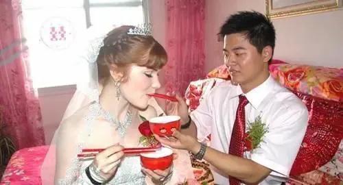 從東莞看俄羅斯美女：是經(jīng)濟(jì)機(jī)會(huì)還是文化交流？讓我們一起探索！