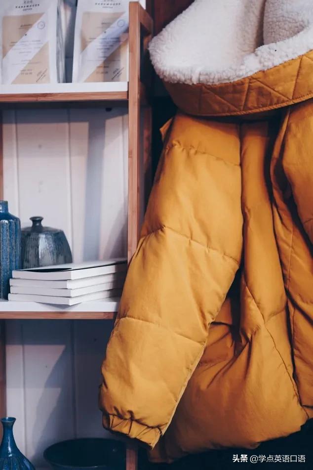 “多穿點(diǎn)”別說“wear more”，這種中式英語不禮貌