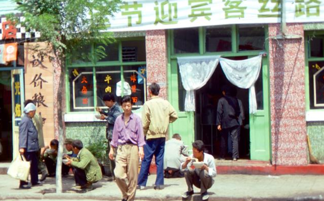 2005年，美女死刑犯畢麗梅被槍決，意外蘇醒后，家屬哀求饒她一命