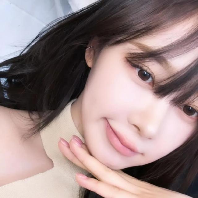 日韓混血性感女星-內永枝利，美女模特寫真