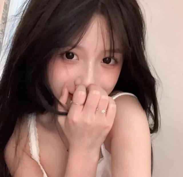 純欲美少女頭像yyds絕