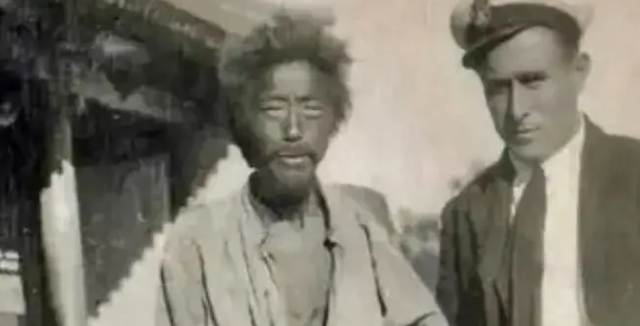 日軍獸行照片：當(dāng)著父親的面玷污他女兒，臨走還殘忍割下妻子乳房