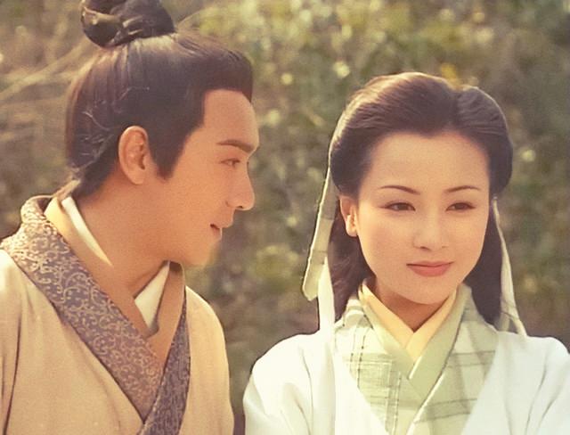 “短發(fā)女神”袁潔瑩的香艷情史，和她的出道經(jīng)歷