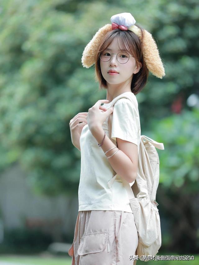 揚州大學?；佒的嫣欤鹈罋赓|(zhì)秒殺眾人，初戀感讓人沉醉