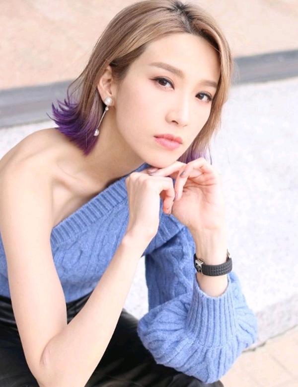 TVB人氣女星不慎走光！露出肉色打底，美貌明艷動(dòng)人卻不受高層捧
