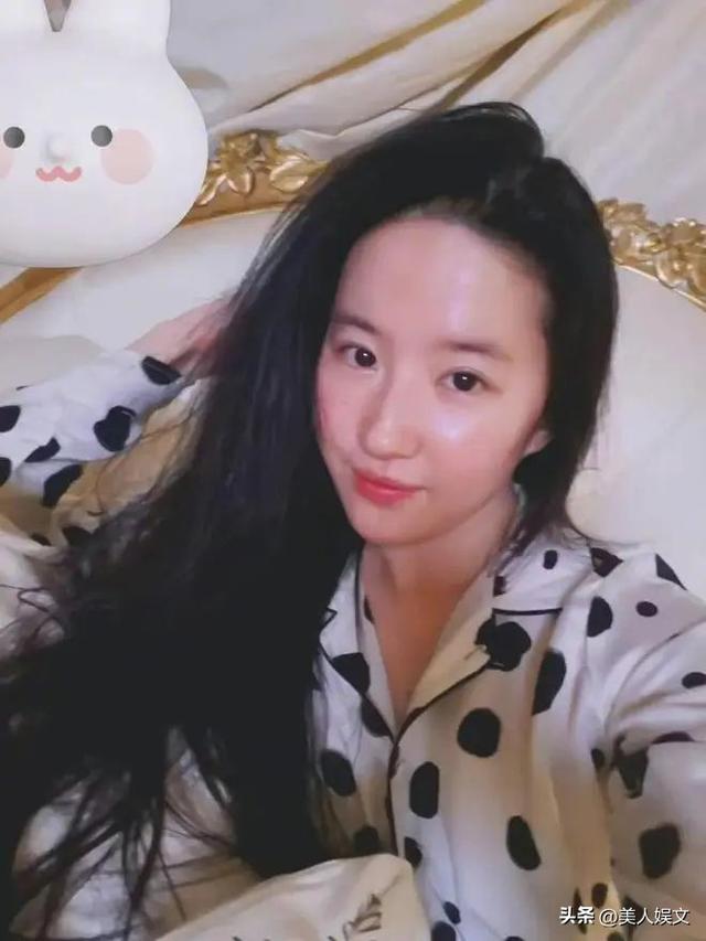 娛樂(lè)圈公認(rèn)的10位素顏美女，張柏芝只能排最后一名