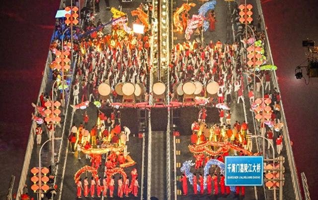 央視春晚重慶分會場｜細節(jié)滿滿的7分鐘，充分彰顯重慶魅力