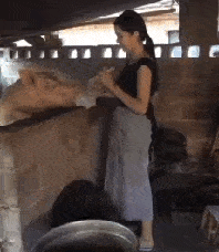 她是主演《肉蒲團(tuán)》的D女神，如今混跡直播間，顏值大變