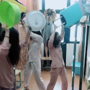她是主演《肉蒲團(tuán)》的D女神，如今混跡直播間，顏值大變