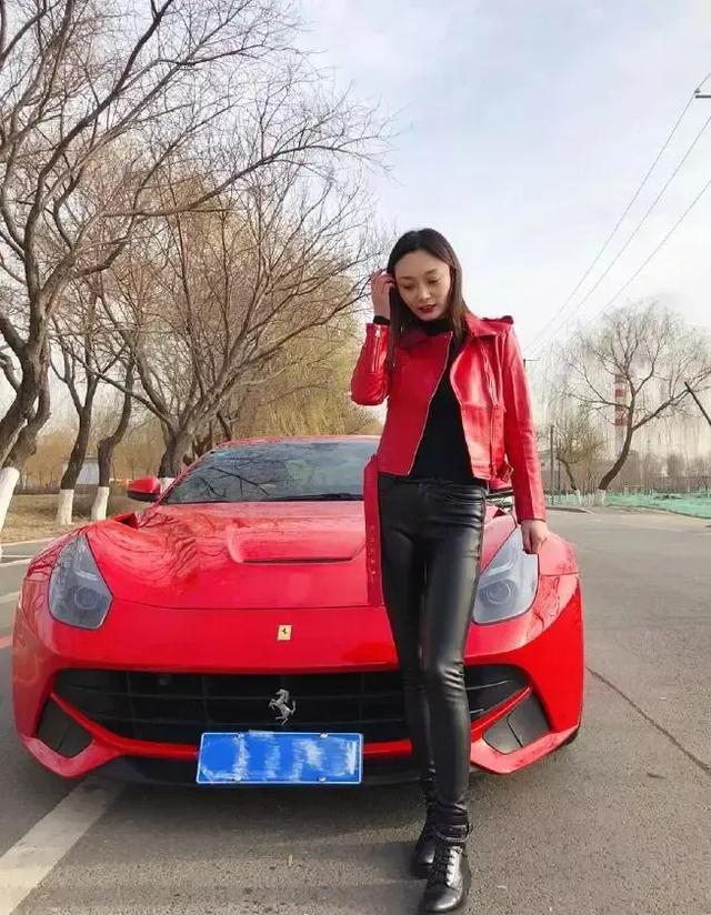 抖音說(shuō)車(chē)女神各個(gè)貌美如花身材火辣，性感有魅力看看有你喜歡的嗎